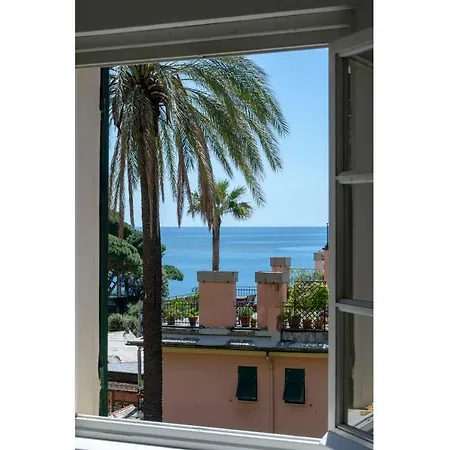 Hintown Nervi Capolungo A Pochi Metri Dal Mare
