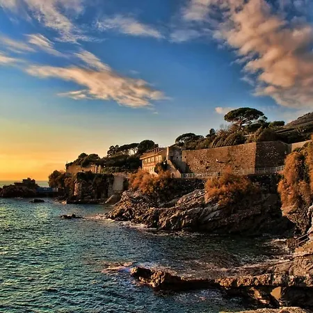 Hintown Nervi Capolungo A Pochi Metri Dal Mare * Cenova